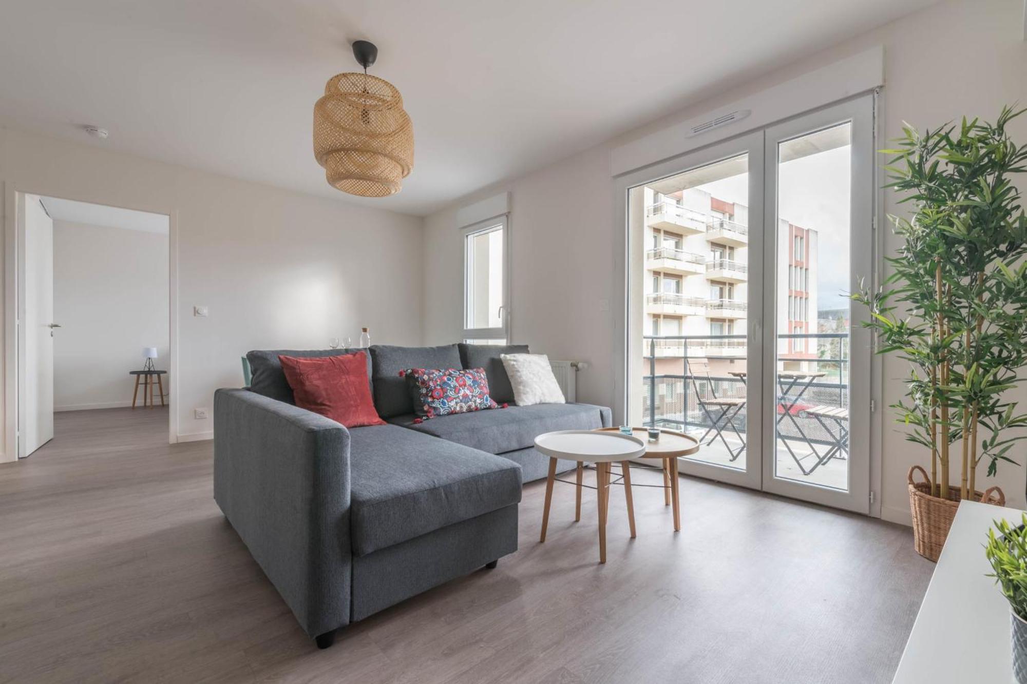 Ferienwohnung Theo - T2 Proche Gare Le Mans Exterior foto